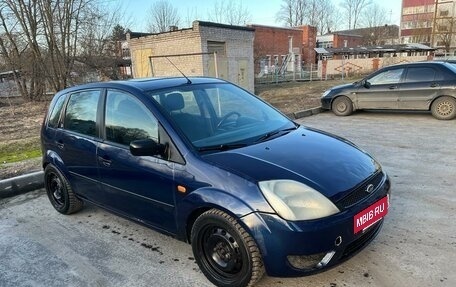 Ford Fiesta, 2004 год, 300 000 рублей, 13 фотография