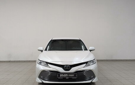 Toyota Camry, 2019 год, 2 850 000 рублей, 2 фотография