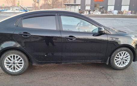 KIA Rio III рестайлинг, 2013 год, 745 000 рублей, 10 фотография