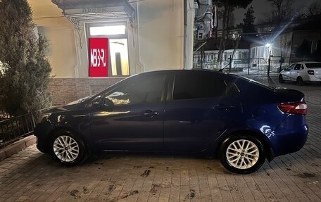 KIA Rio III рестайлинг, 2012 год, 800 000 рублей, 23 фотография