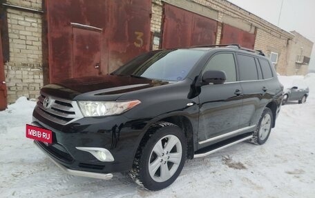 Toyota Highlander III, 2012 год, 2 500 000 рублей, 5 фотография