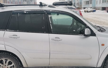 Toyota RAV4, 2003 год, 900 000 рублей, 7 фотография