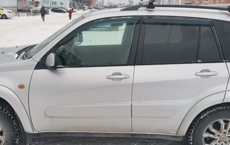 Toyota RAV4, 2003 год, 900 000 рублей, 5 фотография