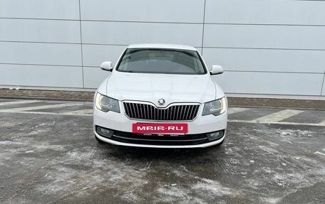 Skoda Superb III рестайлинг, 2014 год, 1 690 000 рублей, 2 фотография