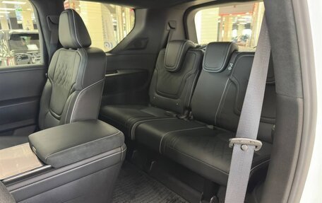 Infiniti QX80, 2024 год, 20 200 000 рублей, 11 фотография