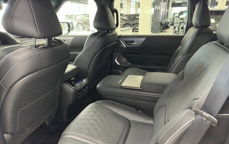 Infiniti QX80, 2024 год, 20 200 000 рублей, 9 фотография