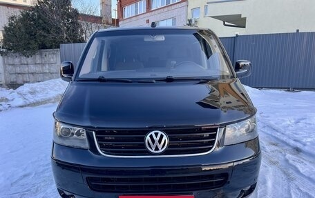 Volkswagen Multivan T5, 2005 год, 1 590 000 рублей, 2 фотография