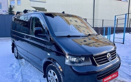 Volkswagen Multivan T5, 2005 год, 1 590 000 рублей, 3 фотография