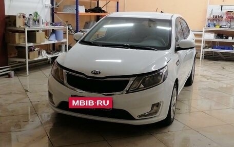 KIA Rio III рестайлинг, 2014 год, 785 000 рублей, 2 фотография