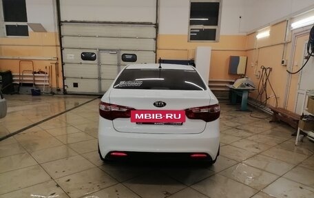 KIA Rio III рестайлинг, 2014 год, 785 000 рублей, 9 фотография