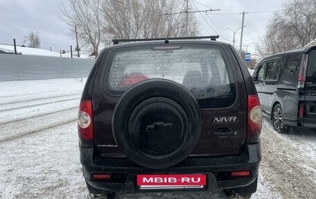 Chevrolet Niva I рестайлинг, 2013 год, 635 000 рублей, 3 фотография