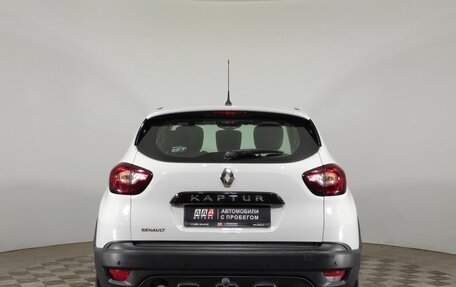 Renault Kaptur I рестайлинг, 2018 год, 960 000 рублей, 6 фотография