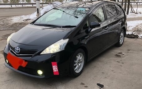 Toyota Prius Alpha I (ZVW40/41), 2013 год, 1 490 000 рублей, 8 фотография