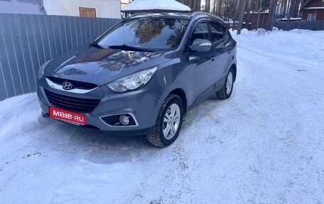 Hyundai ix35 I рестайлинг, 2013 год, 1 300 000 рублей, 1 фотография