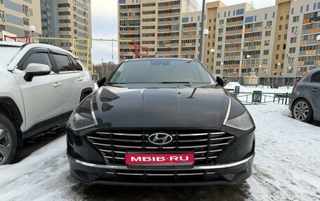 Hyundai Sonata VIII, 2021 год, 3 200 000 рублей, 1 фотография