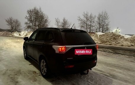 Mitsubishi Outlander III рестайлинг 3, 2013 год, 1 666 666 рублей, 4 фотография