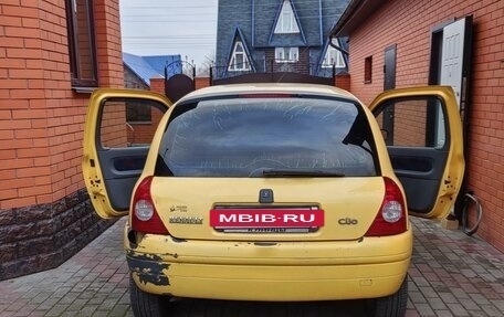 Renault Clio III, 2001 год, 255 000 рублей, 2 фотография