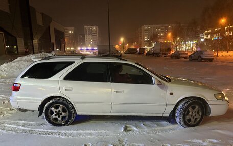 Toyota Camry, 1998 год, 270 000 рублей, 3 фотография