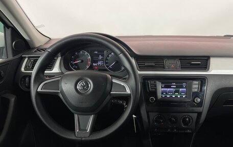 Skoda Rapid I, 2016 год, 995 000 рублей, 14 фотография