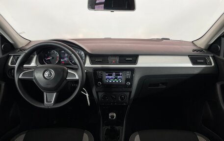 Skoda Rapid I, 2016 год, 995 000 рублей, 12 фотография