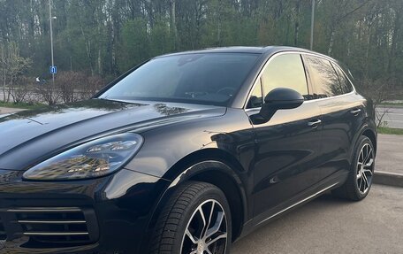 Porsche Cayenne III, 2018 год, 6 600 000 рублей, 2 фотография