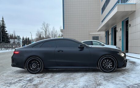 Mercedes-Benz E-Класс, 2019 год, 5 990 000 рублей, 7 фотография