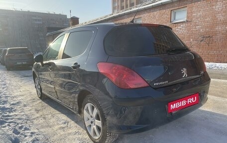 Peugeot 308 II, 2011 год, 635 000 рублей, 4 фотография