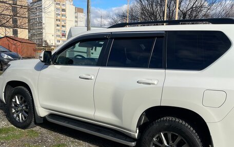 Toyota Land Cruiser Prado 150 рестайлинг 2, 2020 год, 6 600 000 рублей, 13 фотография