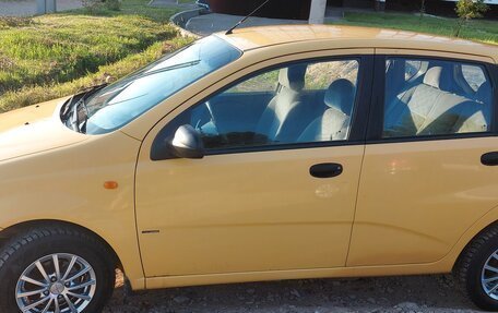 Chevrolet Aveo III, 2005 год, 400 000 рублей, 2 фотография