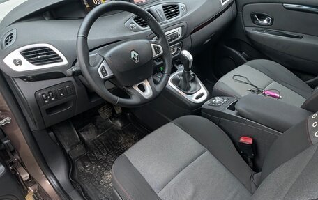 Renault Scenic III, 2012 год, 880 000 рублей, 7 фотография