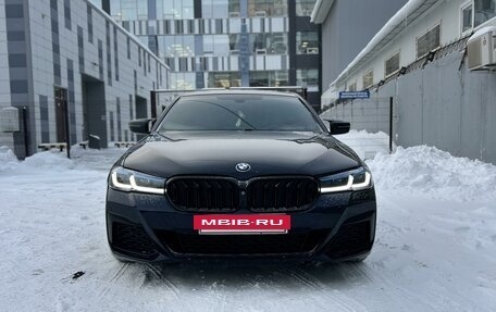 BMW 5 серия, 2018 год, 5 447 000 рублей, 3 фотография