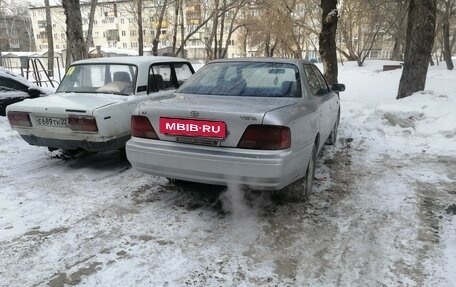 Toyota Vista, 1994 год, 380 000 рублей, 2 фотография