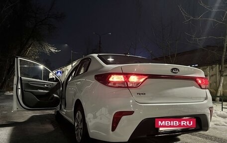 KIA Rio IV, 2017 год, 1 399 000 рублей, 11 фотография