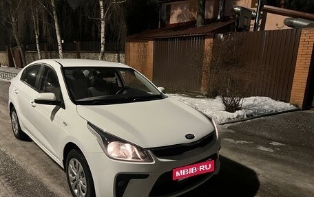 KIA Rio IV, 2017 год, 1 399 000 рублей, 13 фотография