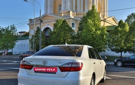 Toyota Camry, 2016 год, 1 750 000 рублей, 3 фотография