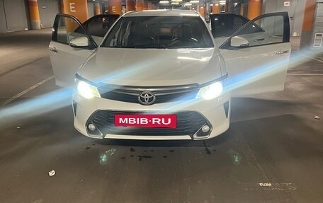 Toyota Camry, 2016 год, 1 750 000 рублей, 11 фотография