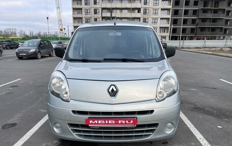 Renault Kangoo II рестайлинг, 2012 год, 790 000 рублей, 5 фотография