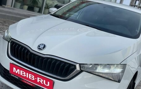 Skoda Rapid II, 2021 год, 1 349 000 рублей, 8 фотография