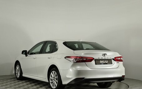 Toyota Camry, 2021 год, 2 640 000 рублей, 7 фотография