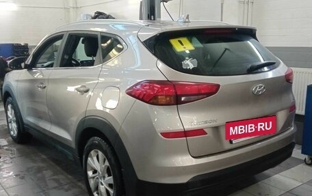 Hyundai Tucson III, 2019 год, 2 360 000 рублей, 4 фотография