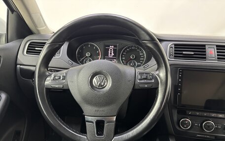 Volkswagen Jetta VI, 2013 год, 996 000 рублей, 11 фотография