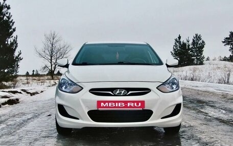 Hyundai Solaris II рестайлинг, 2014 год, 890 000 рублей, 9 фотография