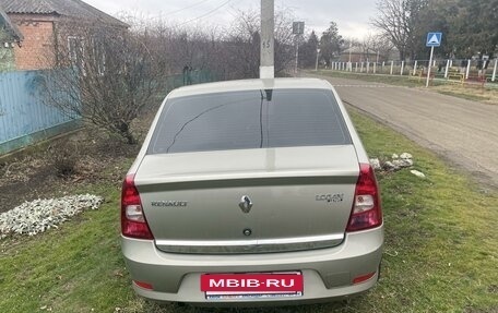 Renault Logan I, 2014 год, 750 000 рублей, 3 фотография