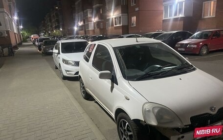 Toyota Vitz, 2000 год, 280 000 рублей, 2 фотография