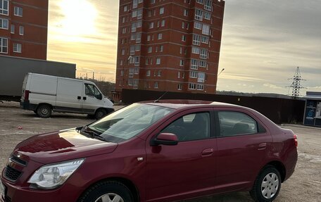 Chevrolet Cobalt II, 2014 год, 870 000 рублей, 2 фотография