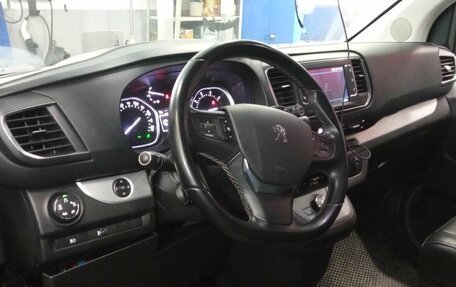 Peugeot Traveller I, 2020 год, 2 770 000 рублей, 5 фотография