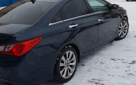 Hyundai Sonata VI, 2012 год, 1 250 000 рублей, 5 фотография