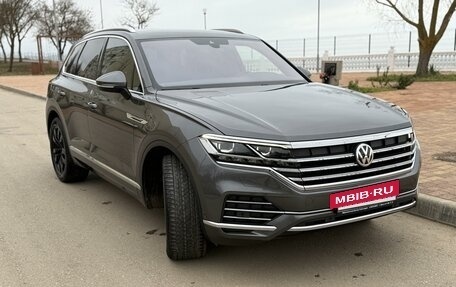 Volkswagen Touareg III, 2020 год, 5 500 000 рублей, 3 фотография