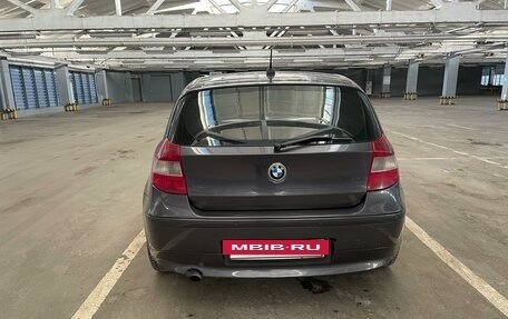 BMW 1 серия, 2004 год, 999 000 рублей, 6 фотография