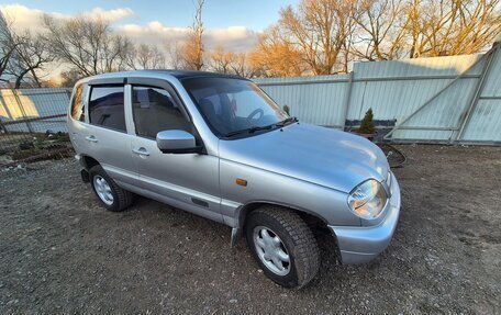 Chevrolet Niva I рестайлинг, 2003 год, 390 000 рублей, 10 фотография